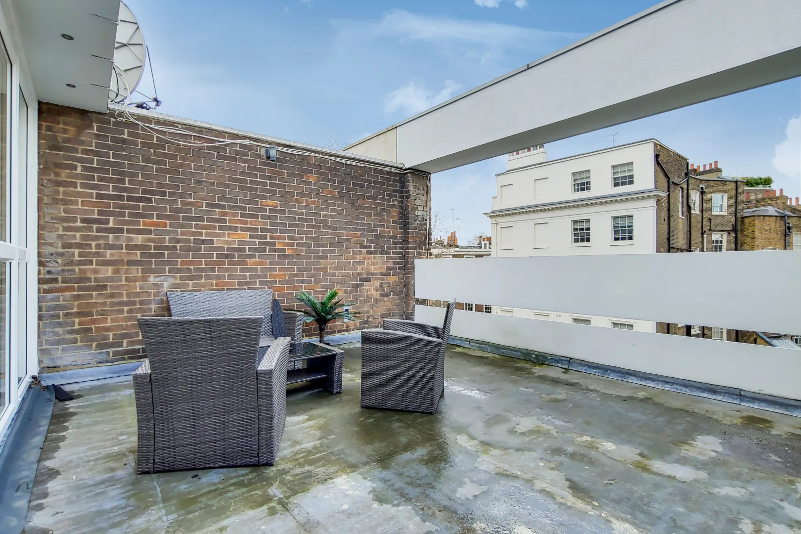 Hyde Park house private roof terrace with seating